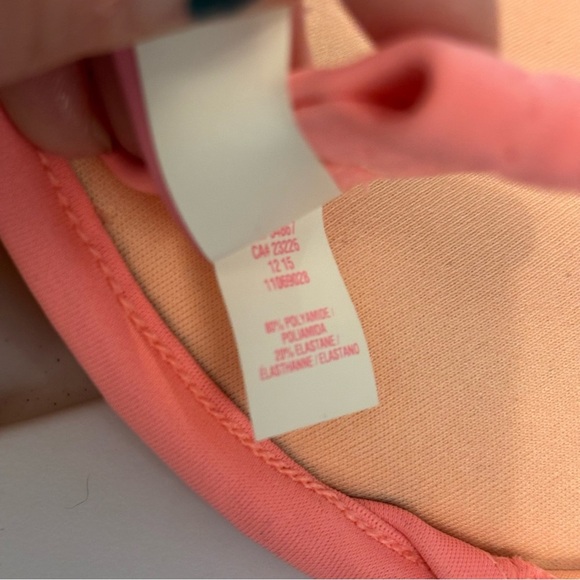 Victoria’s Secret women’s salmon coloured underwire bikini top in size 34 A‎ - Picture 6 of 7